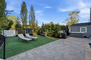 237 Woodlawn Ave, Saint James, NY 11780 - Photo 30