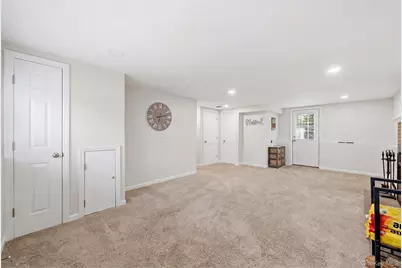 237 Woodlawn Avenue, Saint James, NY 11780 - Photo 14