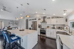 110 Stephen Rd, Bayport, NY 11705 - Photo 20