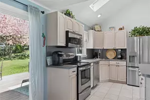 1600 Captain Kidd Dr, Mattituck, NY 11952 - Photo 8