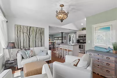 1600 Captain Kidd Drive, Mattituck, NY 11952 - Photo 6