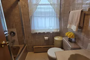 103-50 96th St, Ozone Park, NY 11417 - Photo 16
