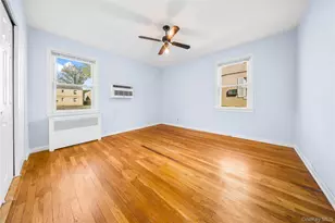 71-46 Little Neck Pkwy, Bellerose, NY 11426 - Photo 8