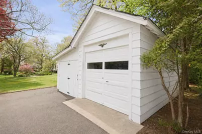211 Old Middletown Road, Pearl River, NY 10965 - Photo 32