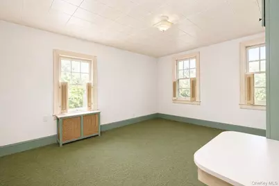 211 Old Middletown Road, Pearl River, NY 10965 - Photo 22