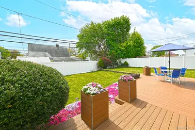 7 Low Lane, Levittown, NY 11756 - Photo 22