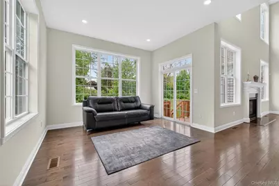 10 W Van Buren Way, Hopewell Junction, NY 12533 - Photo 14