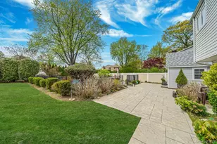 6 Warbler Ln, Commack, NY 11725 - Photo 32