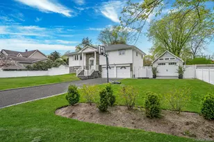 6 Warbler Ln, Commack, NY 11725 - Photo 2