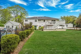 6 Warbler Ln, Commack, NY 11725 - Photo 30