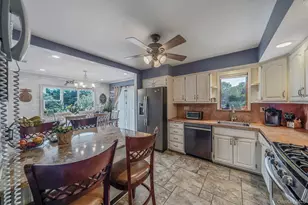 6 Warbler Ln, Commack, NY 11725 - Photo 4