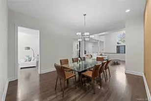 10 Kensington Cir, Manhasset, NY 11030 - Photo 6