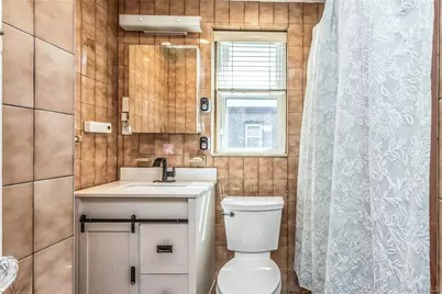 81 Midwood Street, Valley Stream, NY 11580 - Photo 12