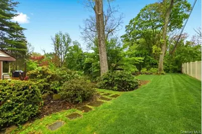 13 Tree Top Lane, Poughkeepsie, NY 12603 - Photo 36