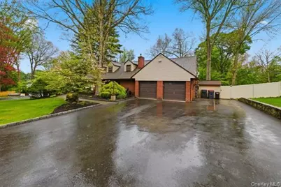 13 Tree Top Lane, Poughkeepsie, NY 12603 - Photo 4