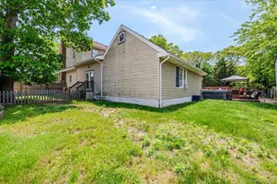 35 Cooke Ave, Holtsville, NY 11742 - Photo 30