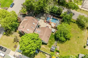 35 Cooke Ave, Holtsville, NY 11742 - Photo 34