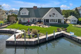 227 W Islip Rd, West Islip, NY 11795 - Photo 42