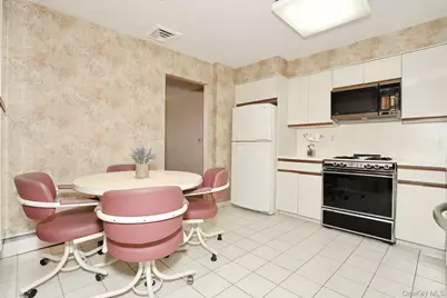 7 Old Hempstead Road, New City, NY 10956 - Photo 16
