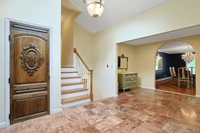 77 Central Drive, Briarcliff Manor, NY 10510 - Photo 22