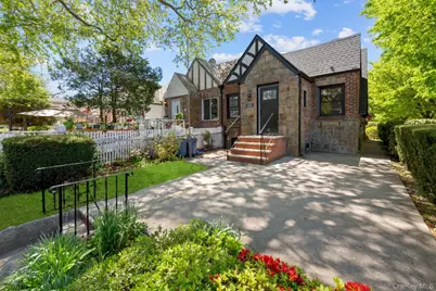 2402 96th Street, East Elmhurst, NY 11369 - Photo 12