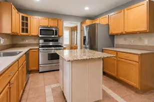 502 Martha Ave, Bellport, NY 11713 - Photo 8