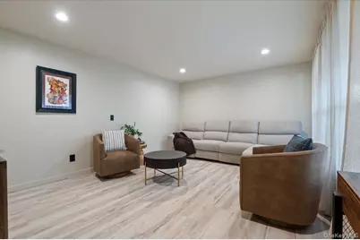 502 Martha Avenue, Bellport, NY 11713 - Photo 6