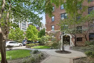 68-12 Burns St, Forest Hills, NY 11375 - Photo 12