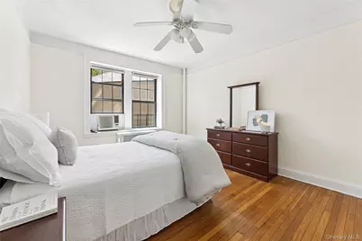 6812 Burns Street #A3, Forest Hills, NY 11375 - Photo 6