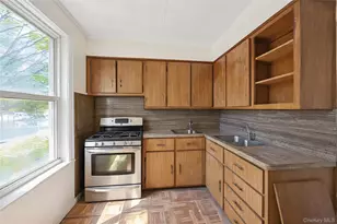 86-46 139th St, Briarwood, NY 11435 - Photo 22
