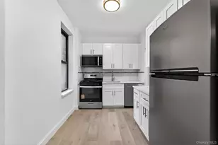 41-41 41st St, Sunnyside, NY 11104 - Photo 4