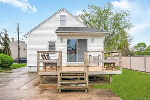 219 Oakview Ave, Oceanside, NY 11572 - Photo 22