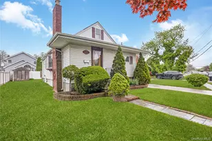 219 Oakview Ave, Oceanside, NY 11572 - Photo 2