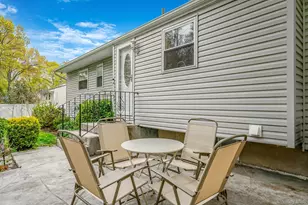 19 Pumpkin Rd, Saint James, NY 11780 - Photo 32