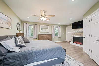 19 Pumpkin Road, Saint James, NY 11780 - Photo 14