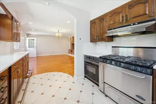 1 Windingwood Rd N, Rye Brook, NY 10573 - Photo 8