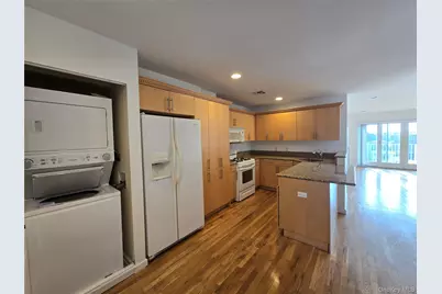 269 E Broadway #24, Long Beach, NY 11561 - Photo 6