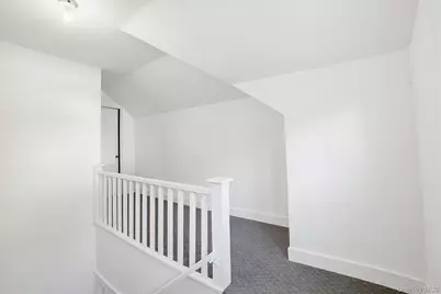 42 Beverly Road, Yonkers, NY 10710 - Photo 30