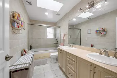 22 Madison Street, Port Washington, NY 11050 - Photo 18