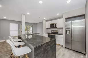 235 Ivy Meadow Ct, Middle Island, NY 11953 - Photo 6
