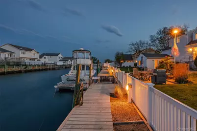 61 S Bay Avenue, Massapequa, NY 11758 - Photo 42