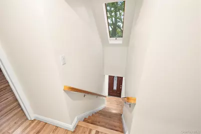 61 S Bay Avenue, Massapequa, NY 11758 - Photo 22