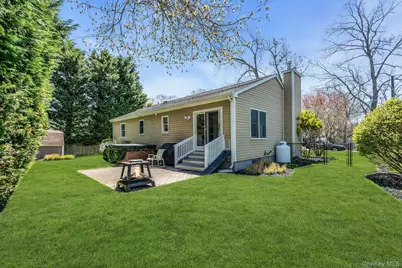 3 Liberty Street, Hampton Bays, NY 11946 - Photo 22