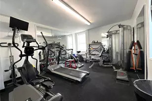 855 E Broadway, Long Beach, NY 11561 - Photo 14