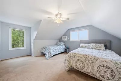 164 Rosemont Avenue, Farmingville, NY 11738 - Photo 24