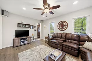 164 Rosemont Ave, Farmingville, NY 11738 - Photo 8