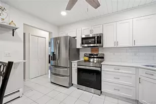164 Rosemont Ave, Farmingville, NY 11738 - Photo 20