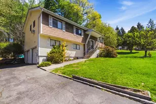 40 Donald Dr, Hastings on Hudson, NY 10706 - Photo 2