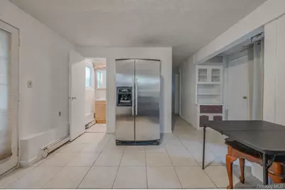 72 Rockland Avenue, West Babylon, NY 11704 - Photo 20