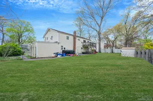 72 Rockland Ave, West Babylon, NY 11704 - Photo 2